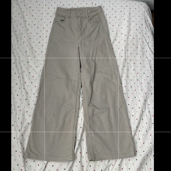H&M pants - Picture 1 of 2